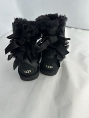 UGG Bailey Bow II Boots Kids Size 10 Black Shearling Suede Ribbon Fur Lined