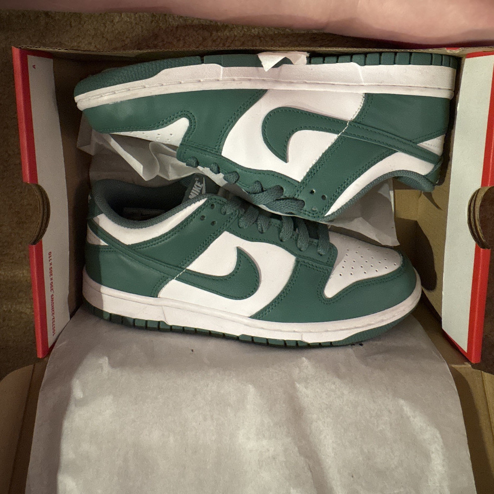 Nike Dunk Low BG White/Green Leather Low Top Sneakers Kids 7Y HF4798-100