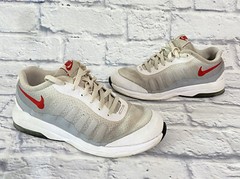Nike Air Max Invigor White Wolf Grey Black University Red CZ4196-100 Sz 1Y