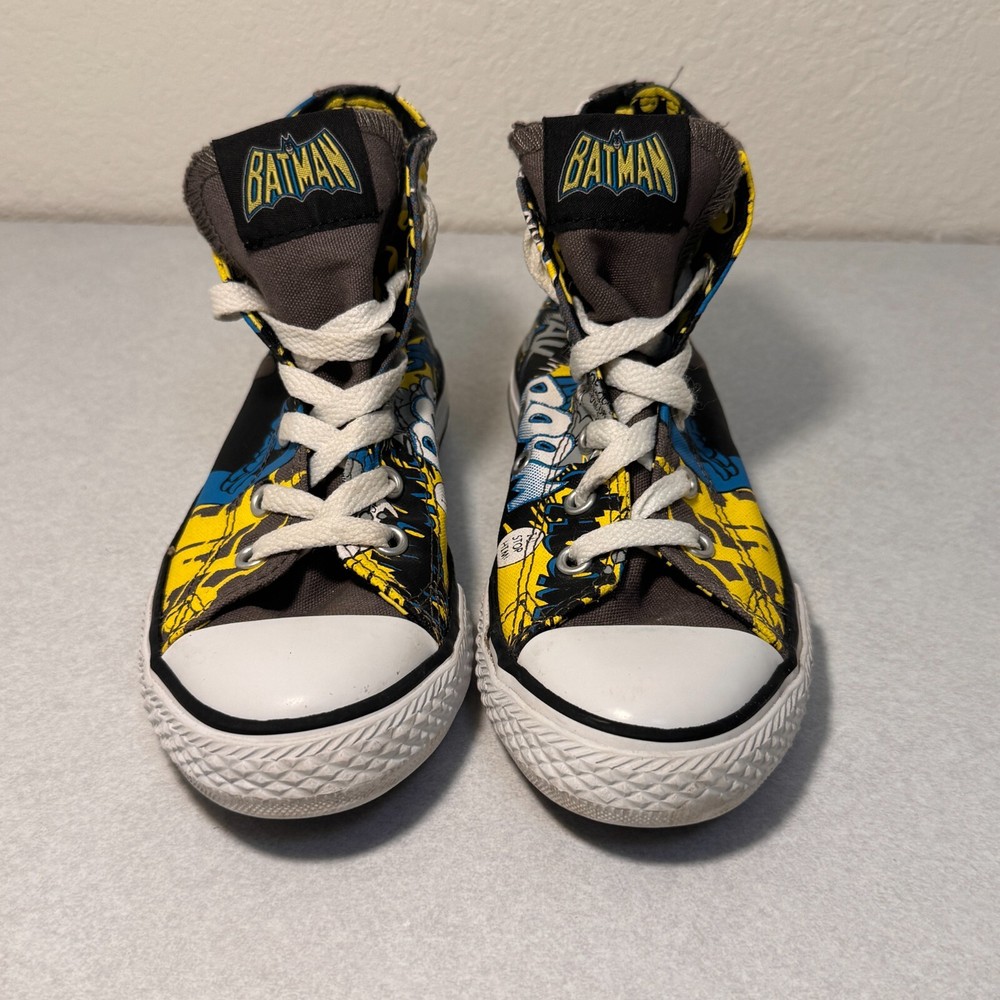 Converse All Star Batman Comic High Top Sneaker Shoes Size Youth 1