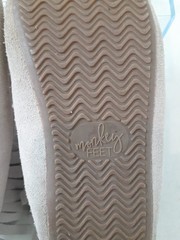 Monkey Feet Leather Fringe Moccasin Boots Youth Size 5-6Y Beige Unisex Boy Girl