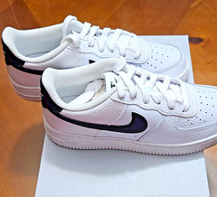 Size 5.5 Y / Size 7 W – Air Force 1 GS White/Black – CT3839 100