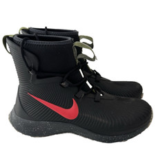 Nike Binzie BOOTS Kids Size 6 Black Bright Crimson Speckled Rain Water Proof