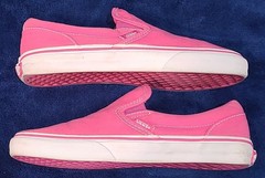 VANS Off The Wall Youth US 3.5M/5W Classic Slip-on Hot Pink EUC **Minor Stains**