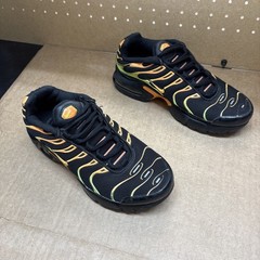 Nike Air Max Plus TN Black Volt Orange GS 655020-084 SZ 4Y or Womens Sz. 5.5