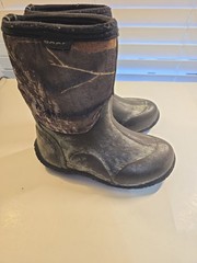 Bogs Camo Waterproof Rubber Boots Kids Sz 1 Hunting Outdoors Insulated Thick