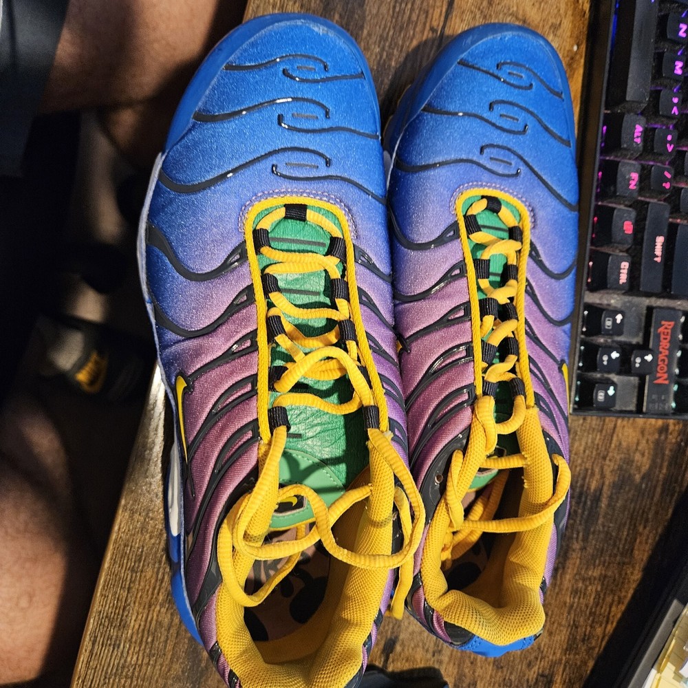RARE Nike Air Max Plus Blue/Purple/Yellow/Green Men’s/ Size 7Y/8.5W No Box