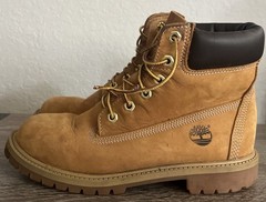 Timberland® 12909 Junior’s 6″ Premium Waterproof Boots Wheat Nubuck – Size 6M