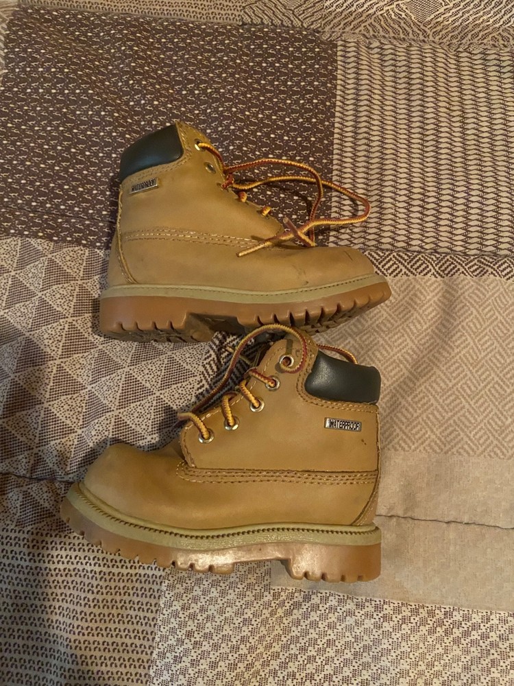 Smart Fit Waterproof Boots Children us 7