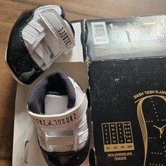 Jordan 11 Retro Gift Pack