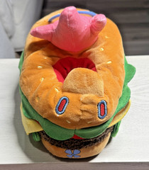 SpongeBob & Patrick Patty Wagon Plush Slippers Size 6 Unisex Kids
