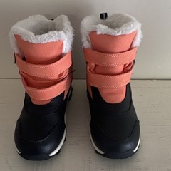 Target Thermolite EcoMade Unisex Kids Lined Snow Boots Hook & Loop Black/Pink 2