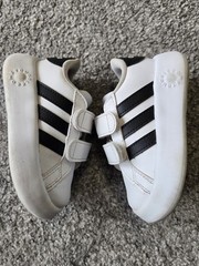 Adidas Bubble Comfy Size K 6.5
