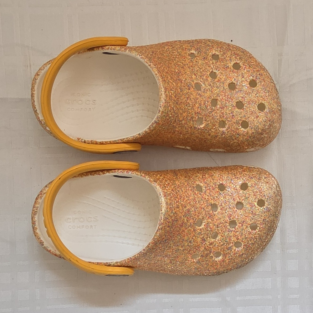Crocs Classic Kids Speckled Multicolor Clogs Yellow Strap US 9 Slip-On