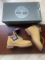Timberland 6in Classic Wheat Helcor Waterproof Scuffproof Boots New Size 1.5