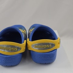 Crocs x Despicable Me Minions Classic Clogs Childrens Sz C 4 5 Kids Blue Yellow