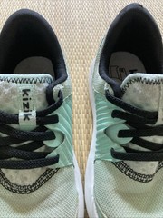 KIZIK 11C Anaheim Hands Free Sneakers Mesh Shoes Green Unisex Bungee Laces