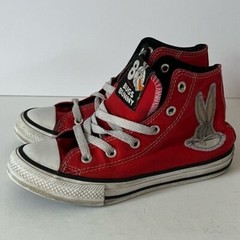 Converse x Looney Tunes Bugs Bunny Collaboration Red High Tops Kids Size 13