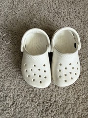 Crocs Classic Slip On Clogs White Shoes Toddler Kids Size 5 C5