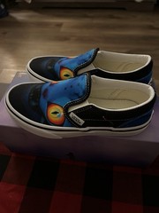K-Pop Demon Hunters Vans Derpy Size 1