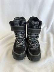 Carters Black / Grey Camo Snow Boot with strap Kids Size 12