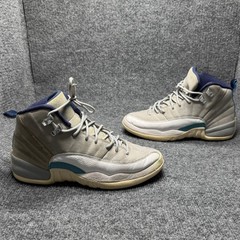 Jordan 12 Retro Wolf Grey University Blue Kids 7Y Grey Basketball 153265-007