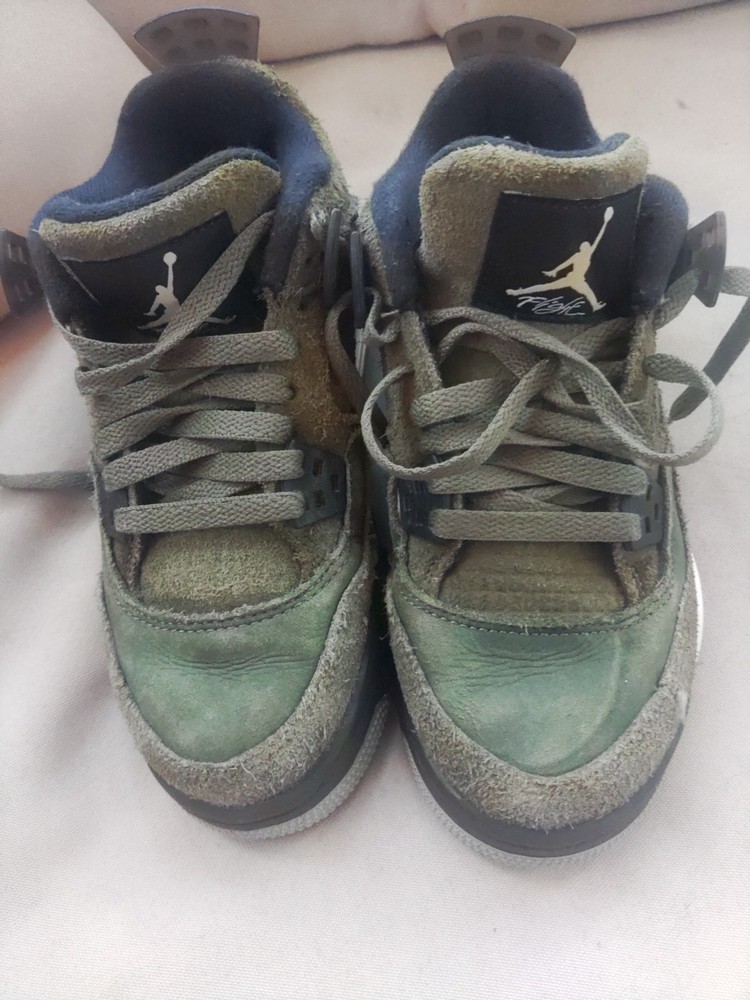 Nike Air Jordan 4 SE Retro Low Craft Olive Jordan 4 GS FB9928-200