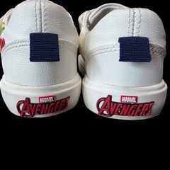 Marvel Avengers Toddler Sz 9 Hook Loop Sneakers