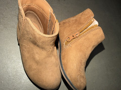 Cat & Jack Unisex Kids Brown Faux Suede Ankle Zip Boots Round Toe Size 7