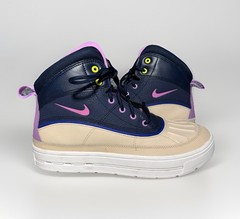 Nike Woodside 2 High ACG GS Purple Boots No Insoles Size 6Y Pre-Owned 524872-100