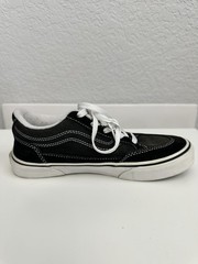 Vans Black and White Old Skool Shoe-Youth Unisex Size 4