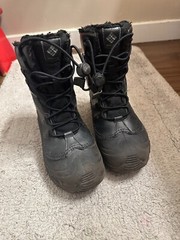 Columbia Bugaboot 400g Insulated Waterproof Snow Boots Boys Youth 3