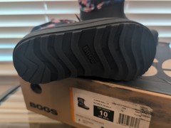 Bogs Snow Shell Boot Cosmos Kid’s Winter Boots, Black Multi, K10