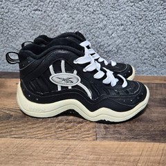 Reebok RB009 BBC Black White Youth Sneakers Size 1 Vintage 2000s Style 74-55012