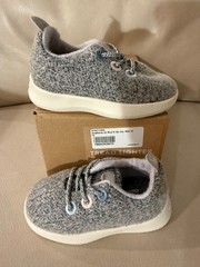 Allbirds Smallbirds Dapple Grey Wool Runner Little Kid Shoes T5