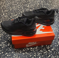 Nike Air Max 270 (PS) Unisex Kids Athletic Sneaker Black US 11C AO2372-006