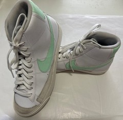 Youth Nike Blazer Mid 77 (GS) White Mint Green Dust (FZ3537 100) Sz 6.5Y Sneaker