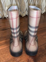 KIDS BURBERRY NOVA CHECK TALL RAIN BOOTS SZ 10 / 28 YOUTH CHILDREN
