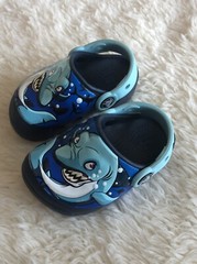 CROCS FUNLAB LED Lights Shark Blue SANDALS – Size: C3