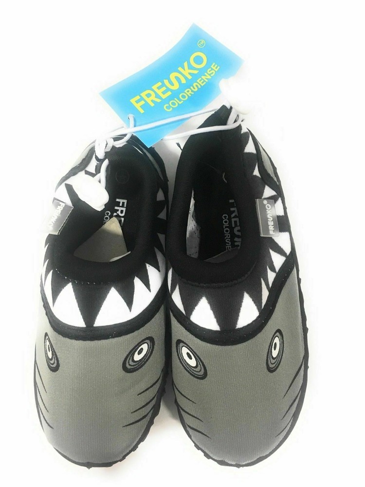 Fresko Kids Unisex Shark Slip On Water Childrens Shoes Black Size 5