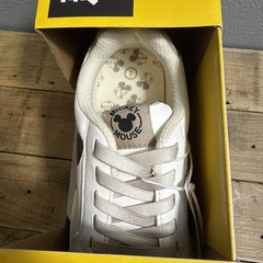Disney Mickey Mouse Children’s Character Sneaker Shoes Tan Laces Size 1 Aldi NEW
