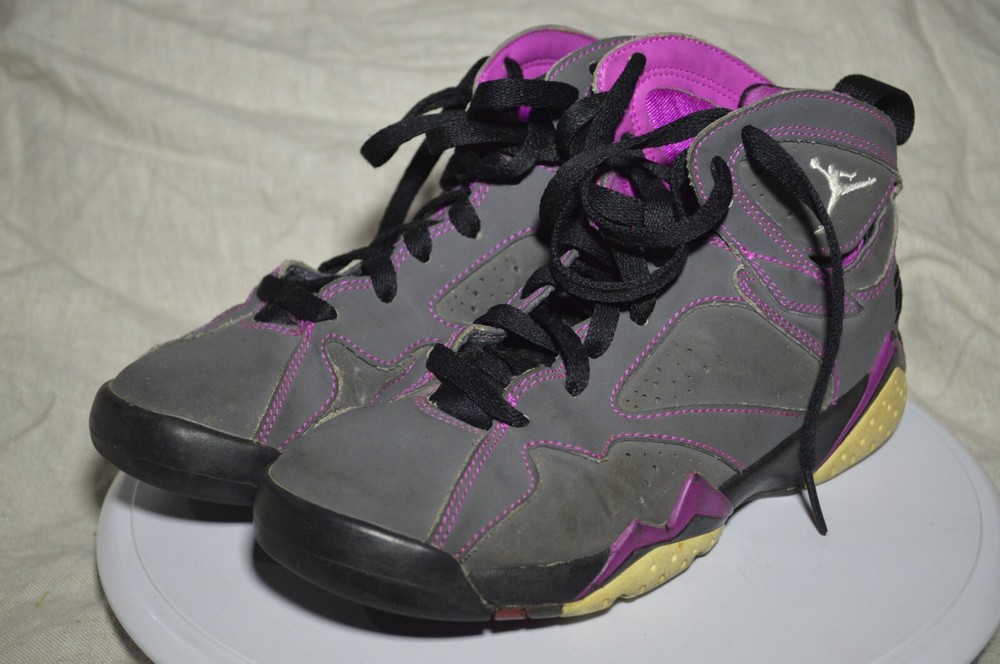 Air Jordan 7 Retro 30th ‚Valentines Day‘ (GS) 705417-016 Youth 5Y