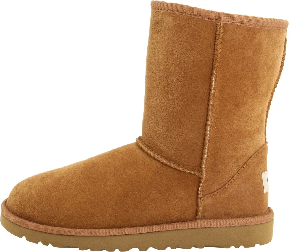 UGG Kids Classic, Chestnut Size 6