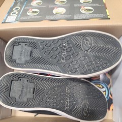 Heelys Pro 20 Youth size 5 USA