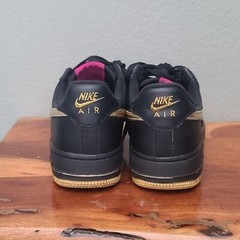 NIKE Air Force 1 Low Top Black Holographic Gold Heat Vintage Sneakers 4Y = 6 Wom