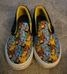 Pokemon PIKACHU Slip-On Canvas Sneaker Shoes Unisex Youth Size-1