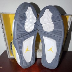 Jordan 4 lightning 5.5Y/7w/5.5m