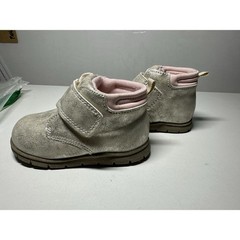 Simple Joys by Carter’s London First Walker Shoe Gold Sz 6
