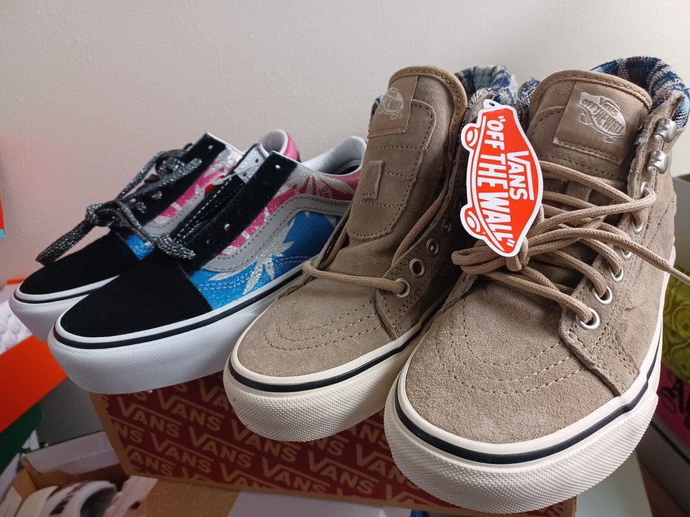 Vans Sk8-Hi MTE & Old Skool Platforms (2 pair total). New. Big Kids Size: 3.5.