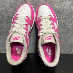 Nike Dunk Low Sneakers Big Kids Size 1Y EU 32 Pink White Leather Shoe FB9108-102
